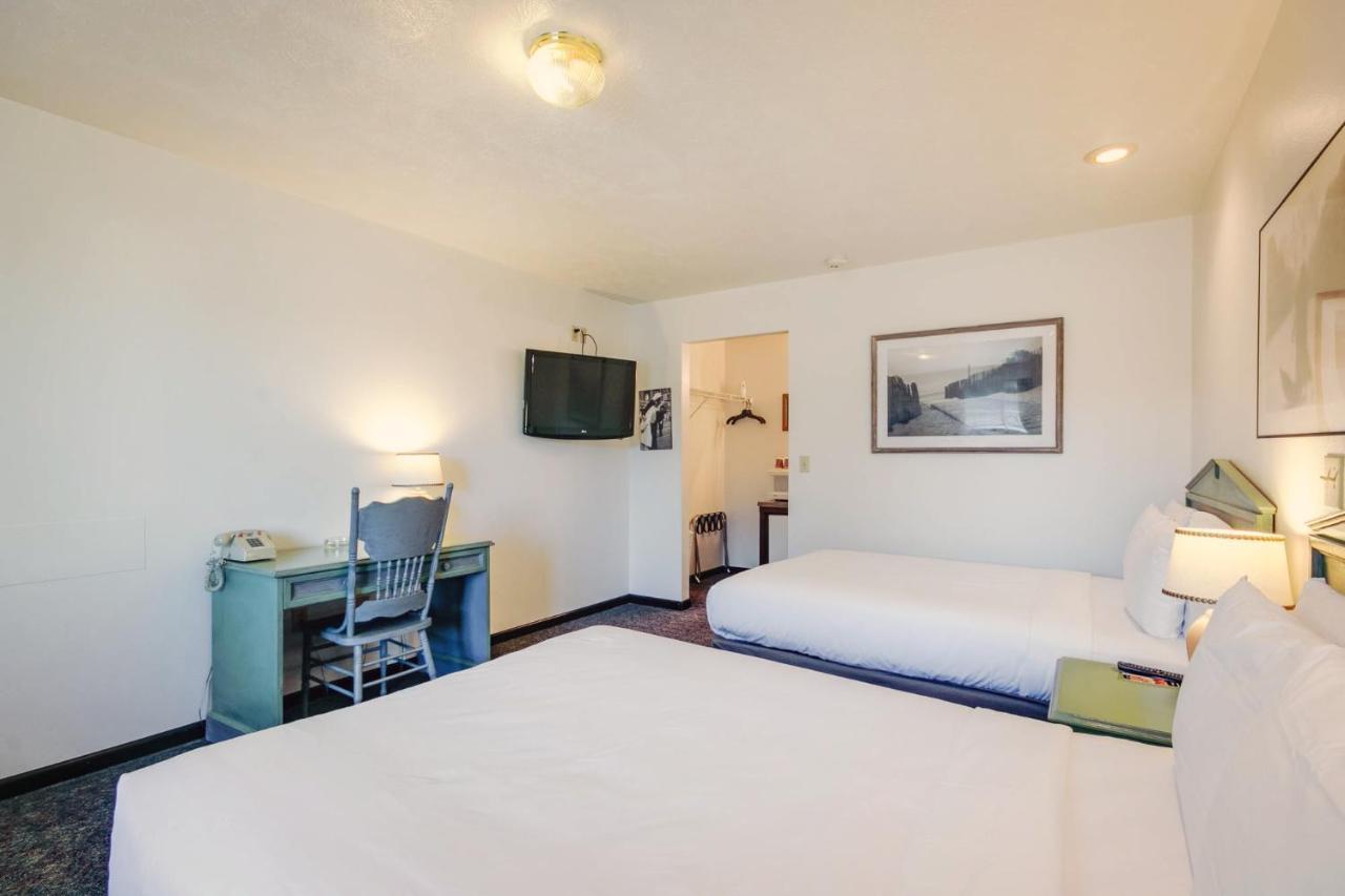 Simmer Motel Wamego Zewnętrze zdjęcie